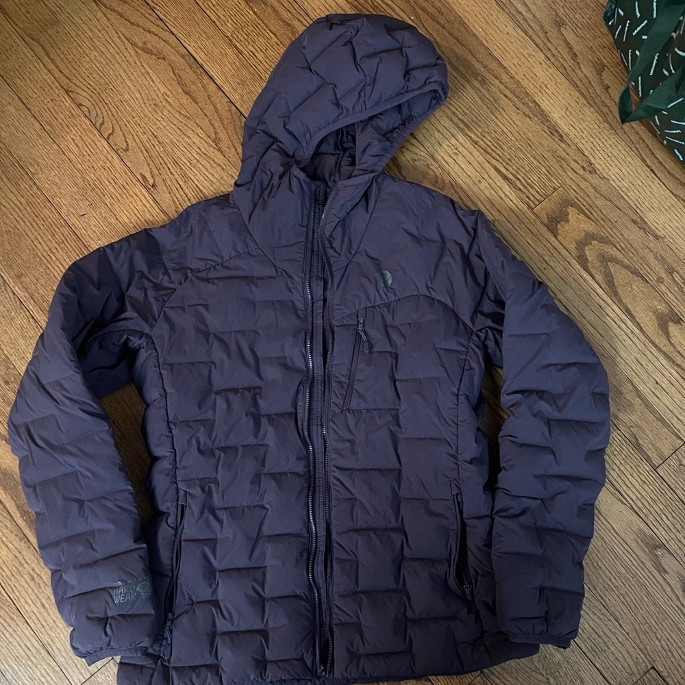 Women’s Mountain Hardwear Puffer Jacket